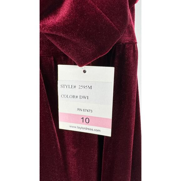 Taylor Dress Velvet Long Sleeve Tiered Dress Womens Size 10 V Neck Red Wine - Picture 8 of 11